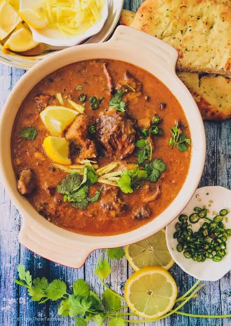 Overhead view of beef nihari