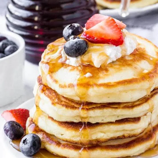 Overhead view of fluffy yogurt pancakes