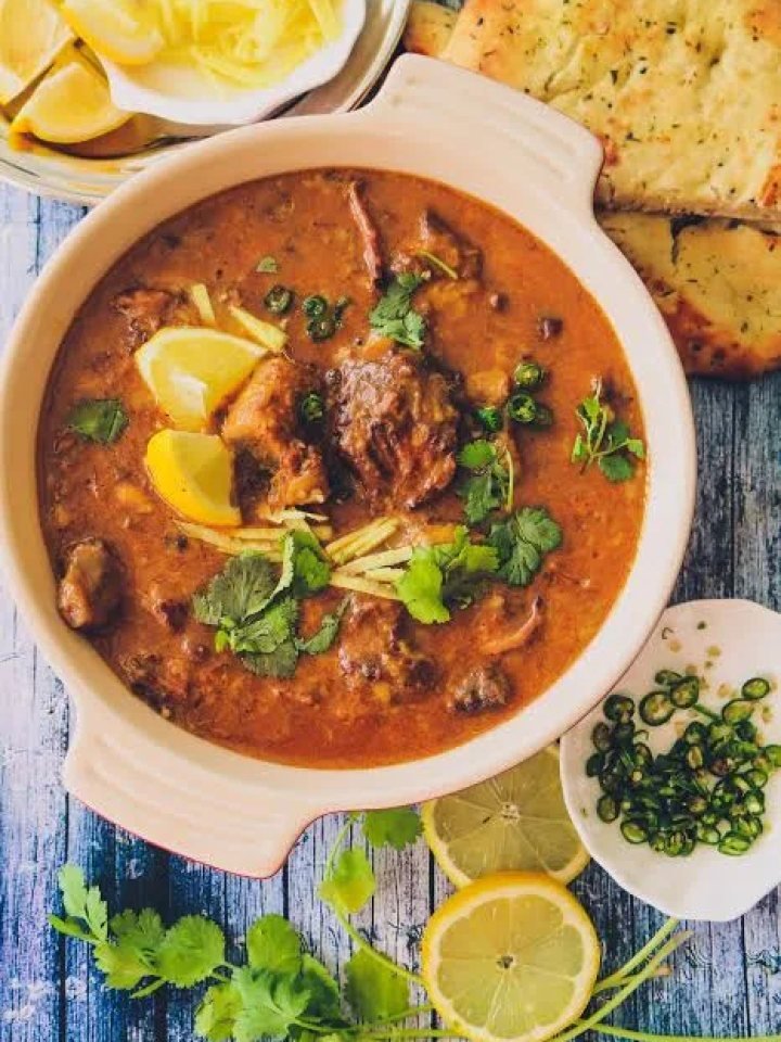 Overhead view of beef nihari