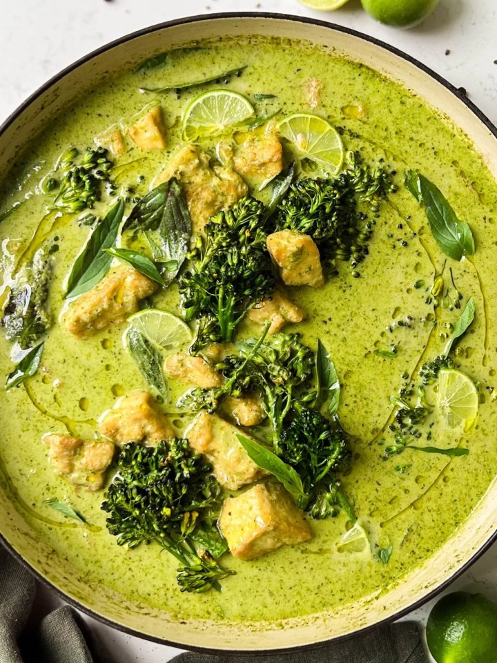 Overhead view of thai green vegetable curry
